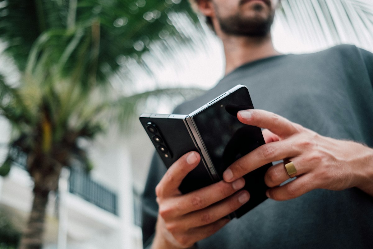 iPhone Duo e tempi di consegna: perché i preordini stanno facendo discutere